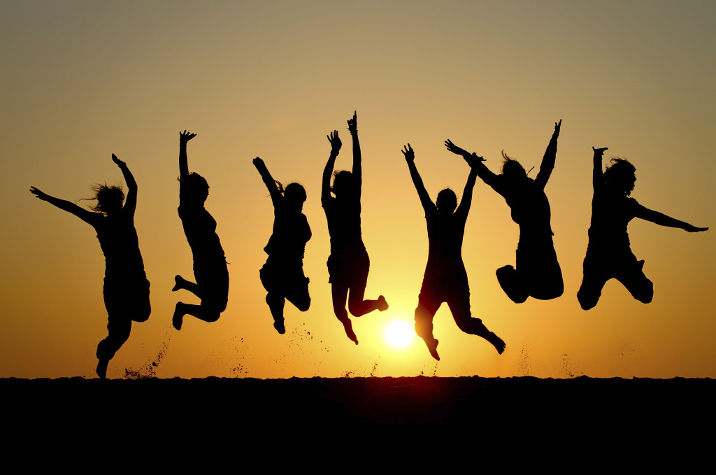 happypeople-1024x679 | Santa Teresa Cemetery and Cremations